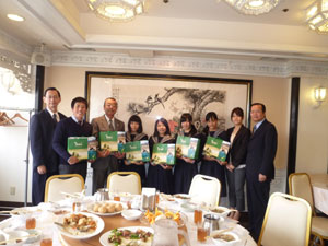 高校生による国際会議参加に向けて：台湾総領事表敬訪問・食事会