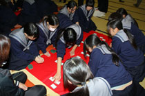 12.01.10_karuta05.jpg