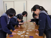 13.01.08_karuta03.jpg