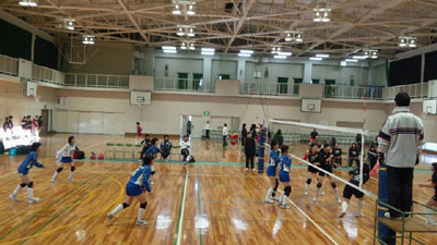 バレーボール部：大阪高校新人大会で4回戦に進出