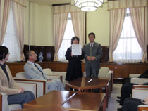 13.02.16_hyokei02.jpg