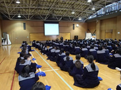 2015.04.16_2年学年集会01.jpg