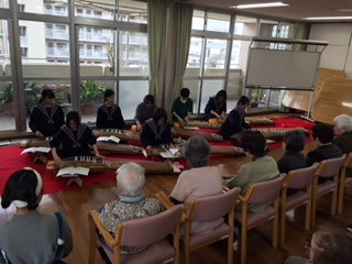 ふみのさと倶楽部～ミニ演奏会～